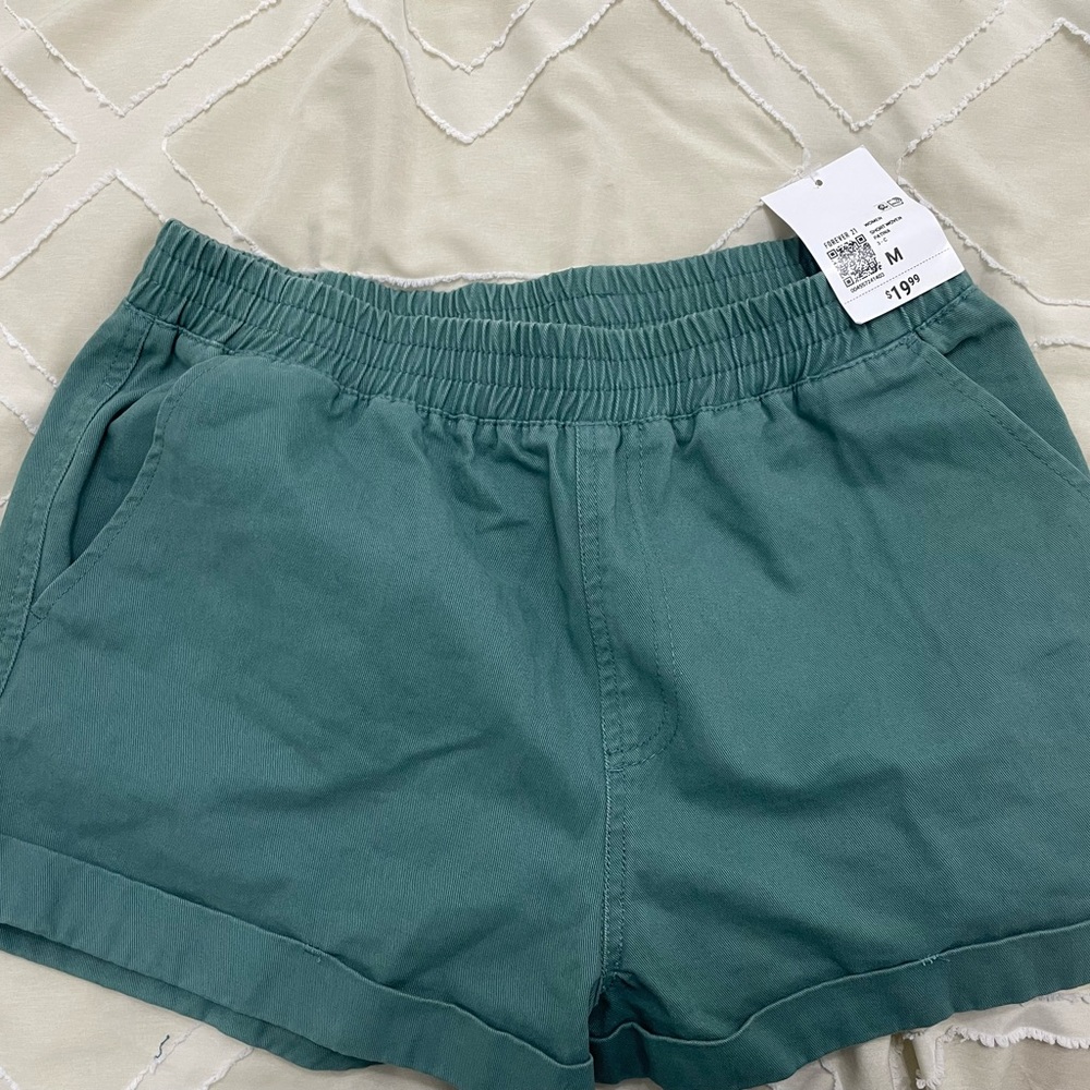 Forever 21 green shorts